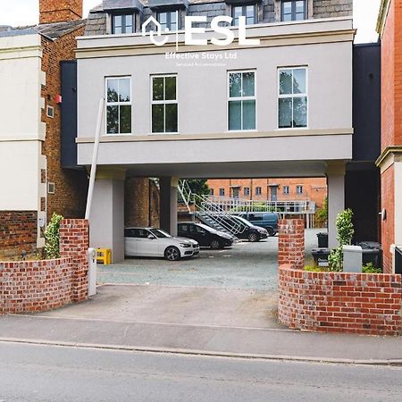 2 Bedroom Church Apartment 5 Mins To Town Centre - Free Parking Шрусбери Экстерьер фото
